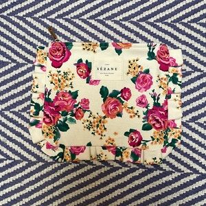 Sézane makeup pouch